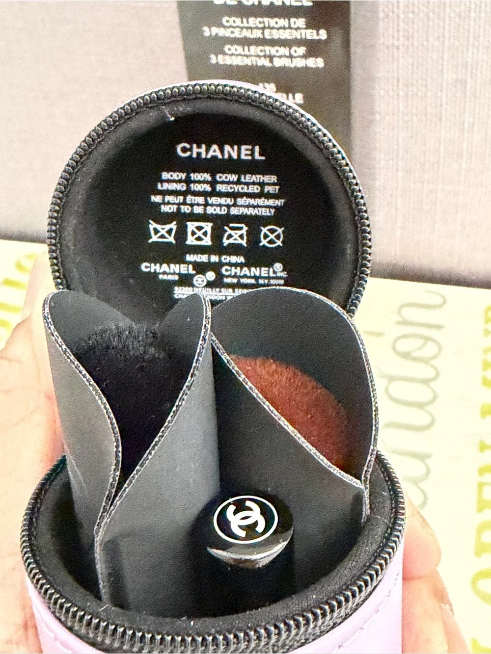 Chanel Les Pinceaux Limited Edition 3-Piece Brush Set 111 Ballerina New